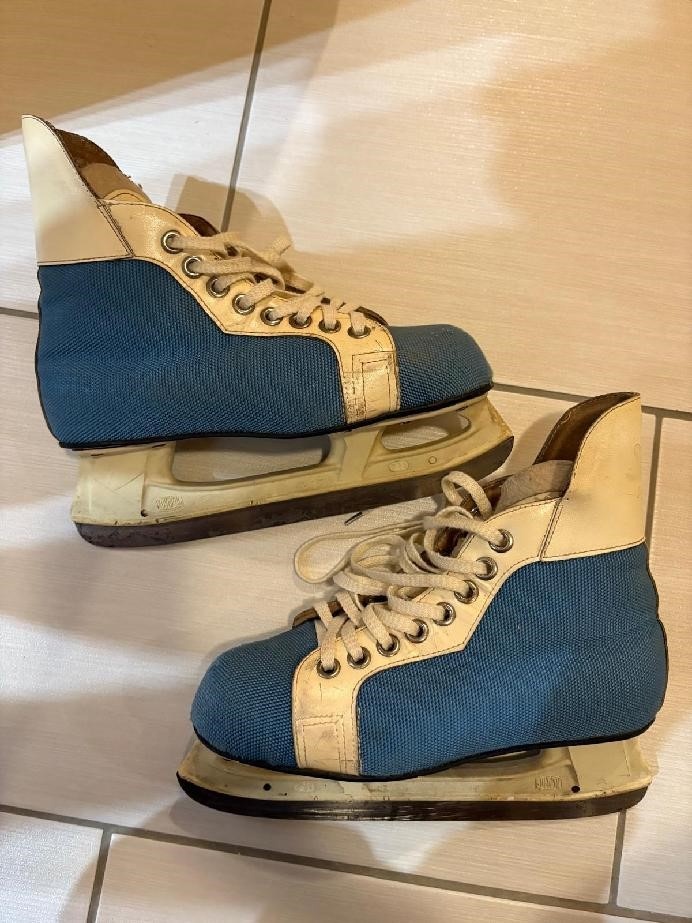 Chlapecké brusle vel. 37/38