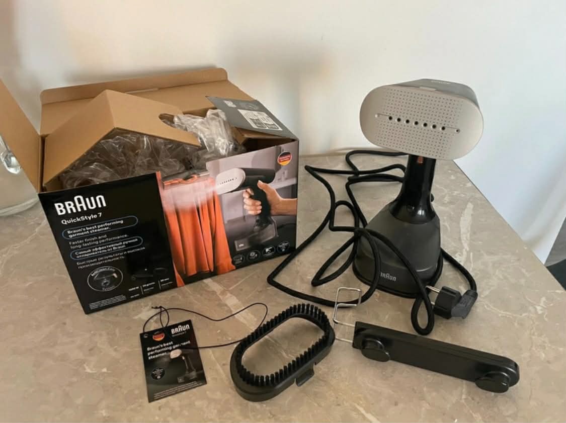 Ruční napařovač Braun QuickStyle 7