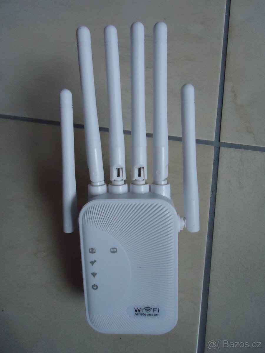 Zesilovač signálu Wifi nový