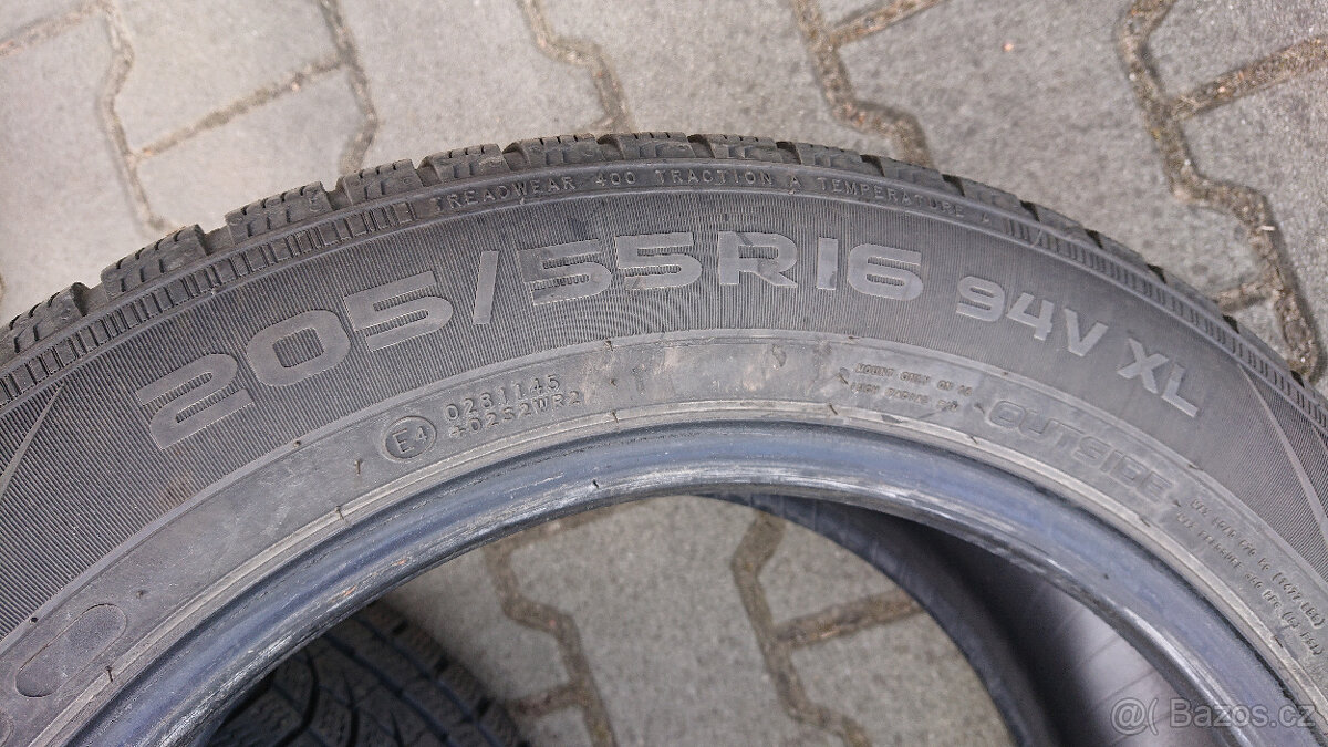 Zimní pneu Nokian 205/55/R16 94V XL