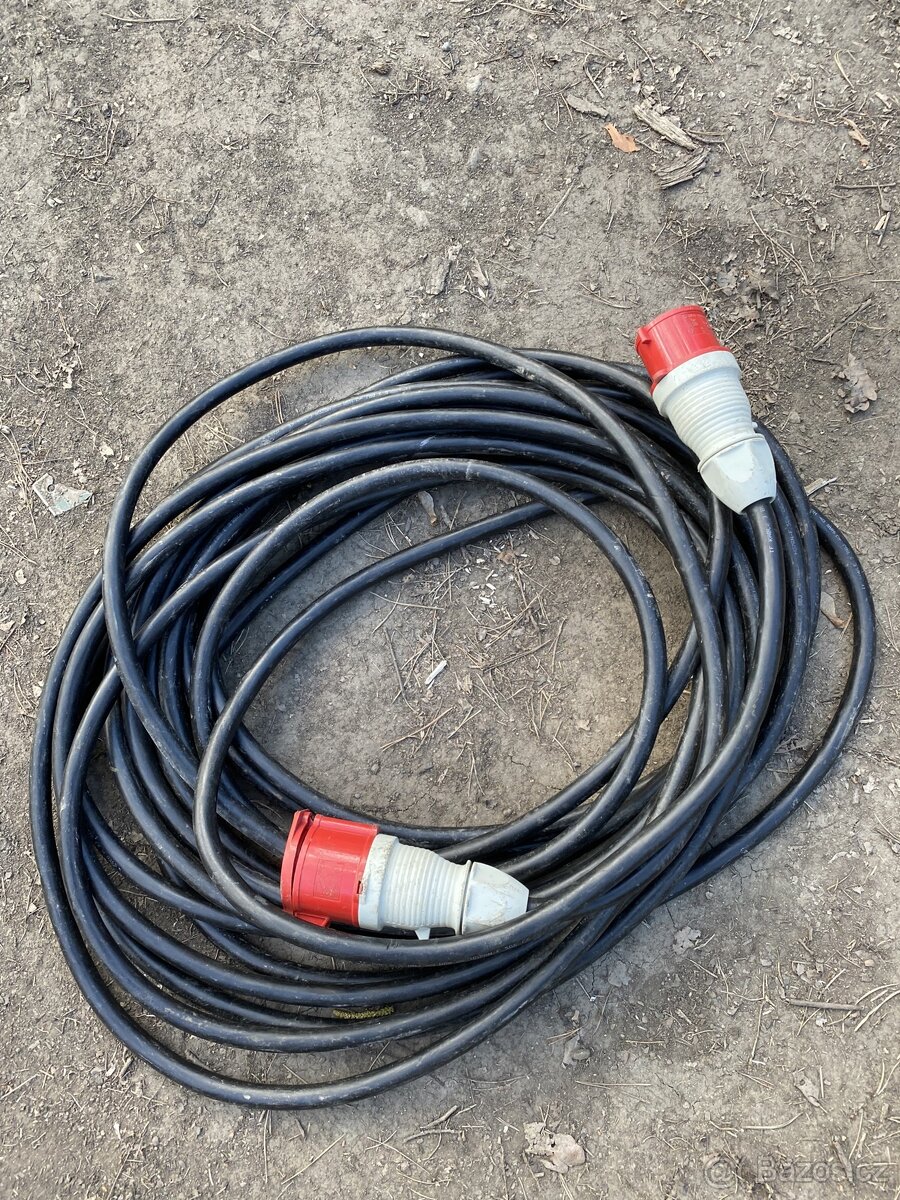 Prodlužovací kabel 5G6 32A 25m