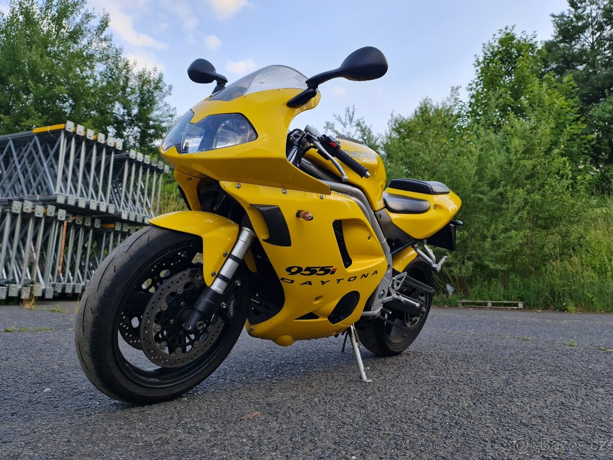 Triumph Daytona 955i