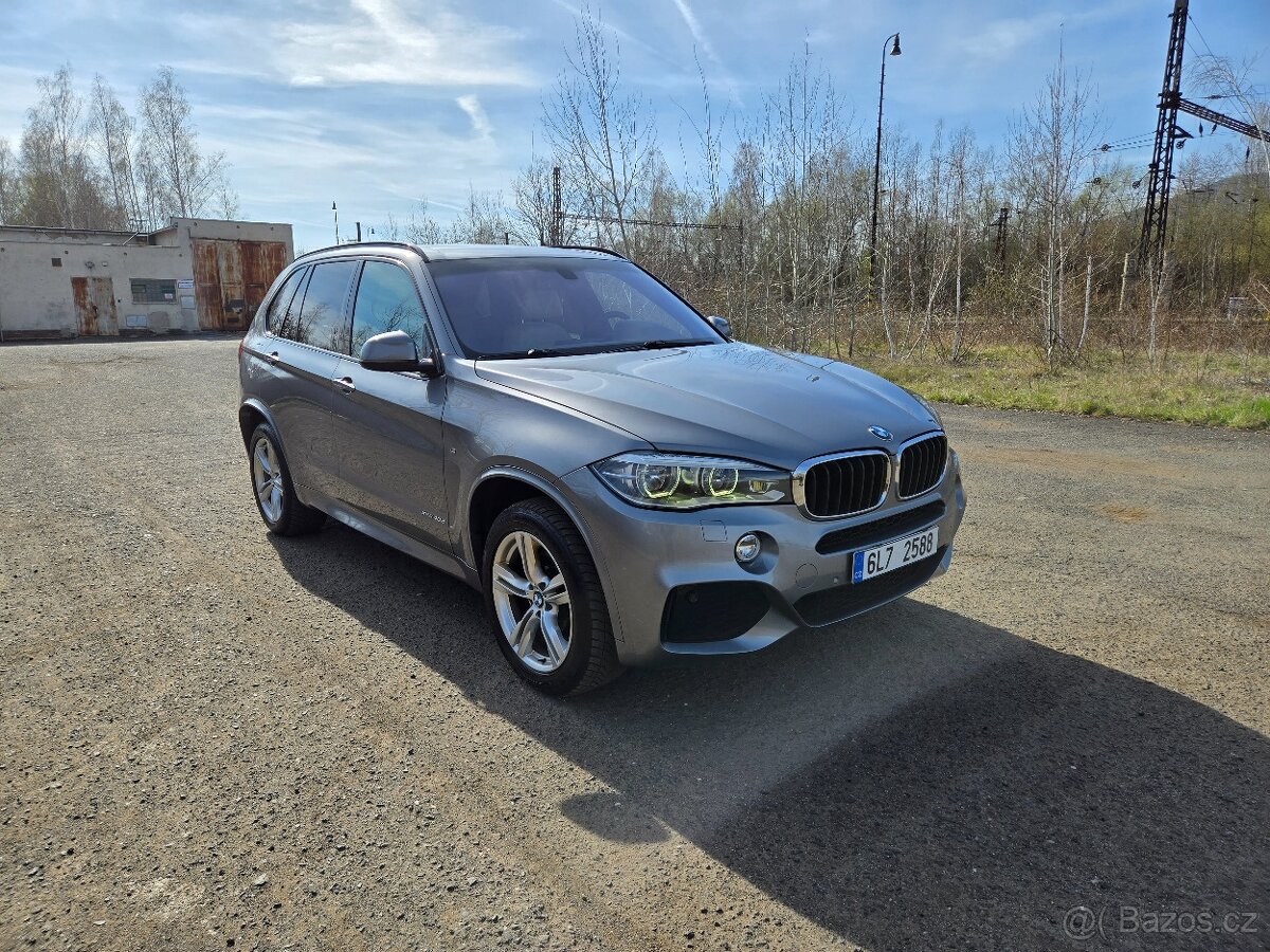 BMW X5 F15 40d xDrive 230kw, M-Paket, velký servis i výbava