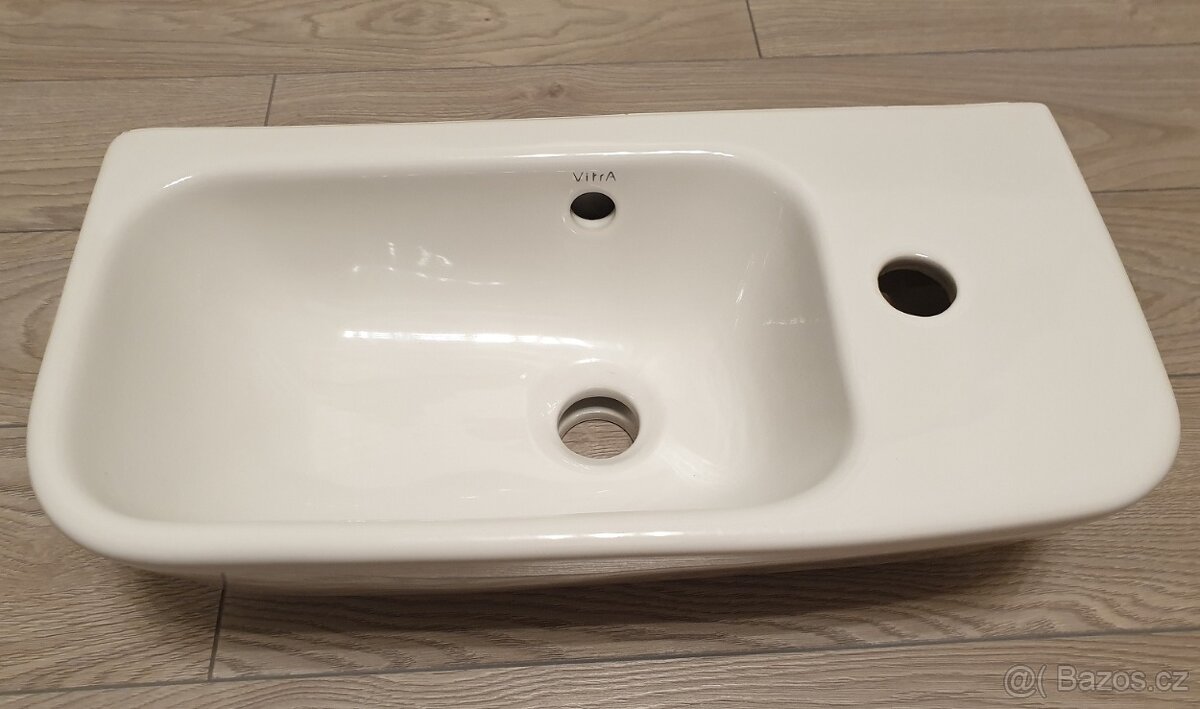 Umyvadlo 50x25 cm