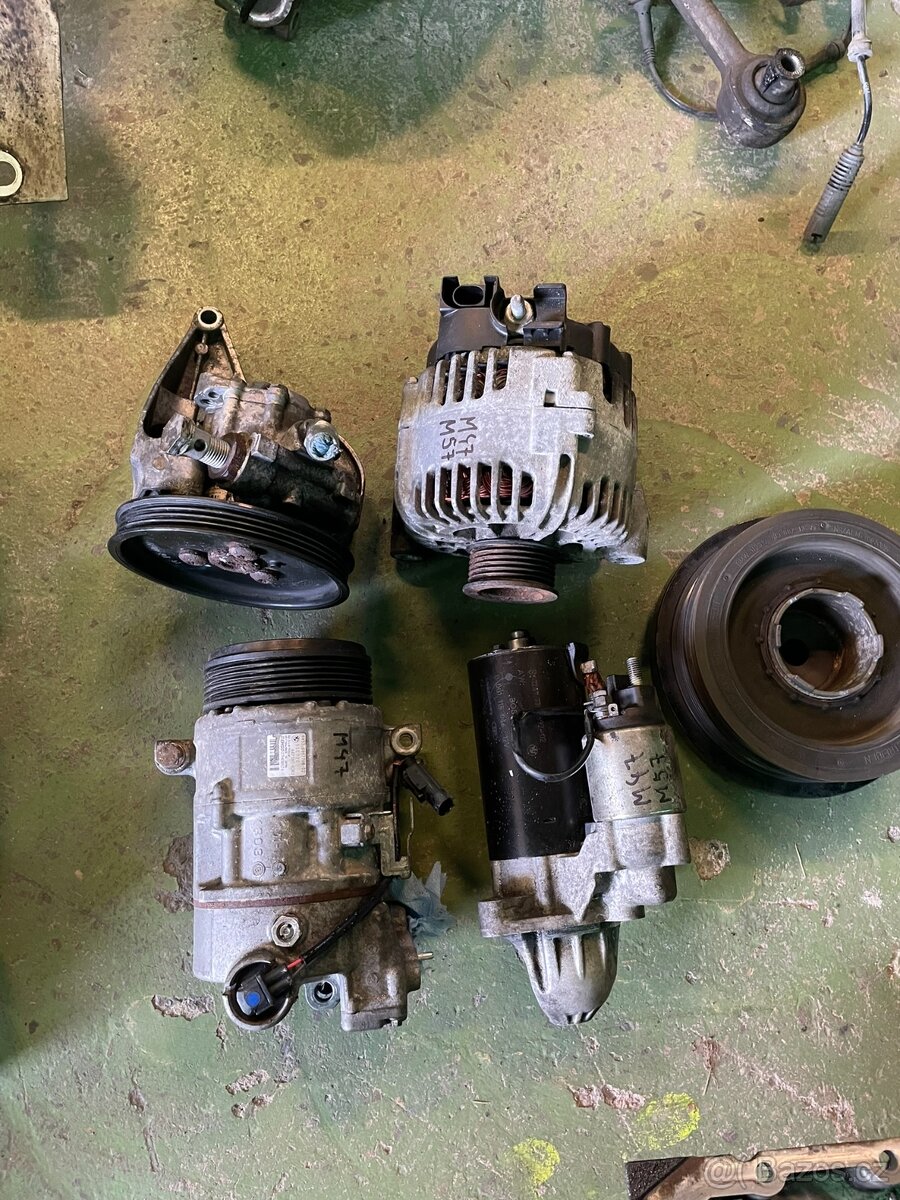 Příslušenství motoru BMW M47TU2 E90 E87 atd.