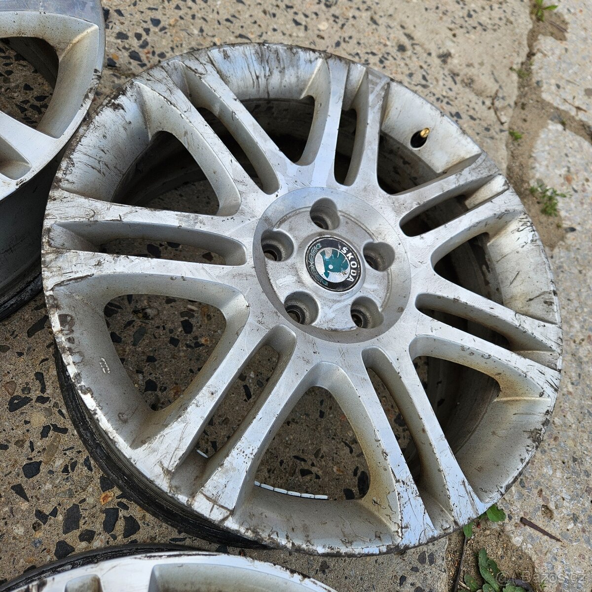 Alu disky Škoda 5x112x18 7,5J ET46 Superb
