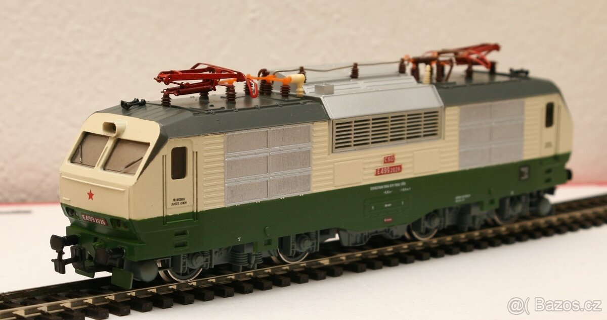 Elektrická lokomotiva E499 - modelová železnice H0 (1:87)
