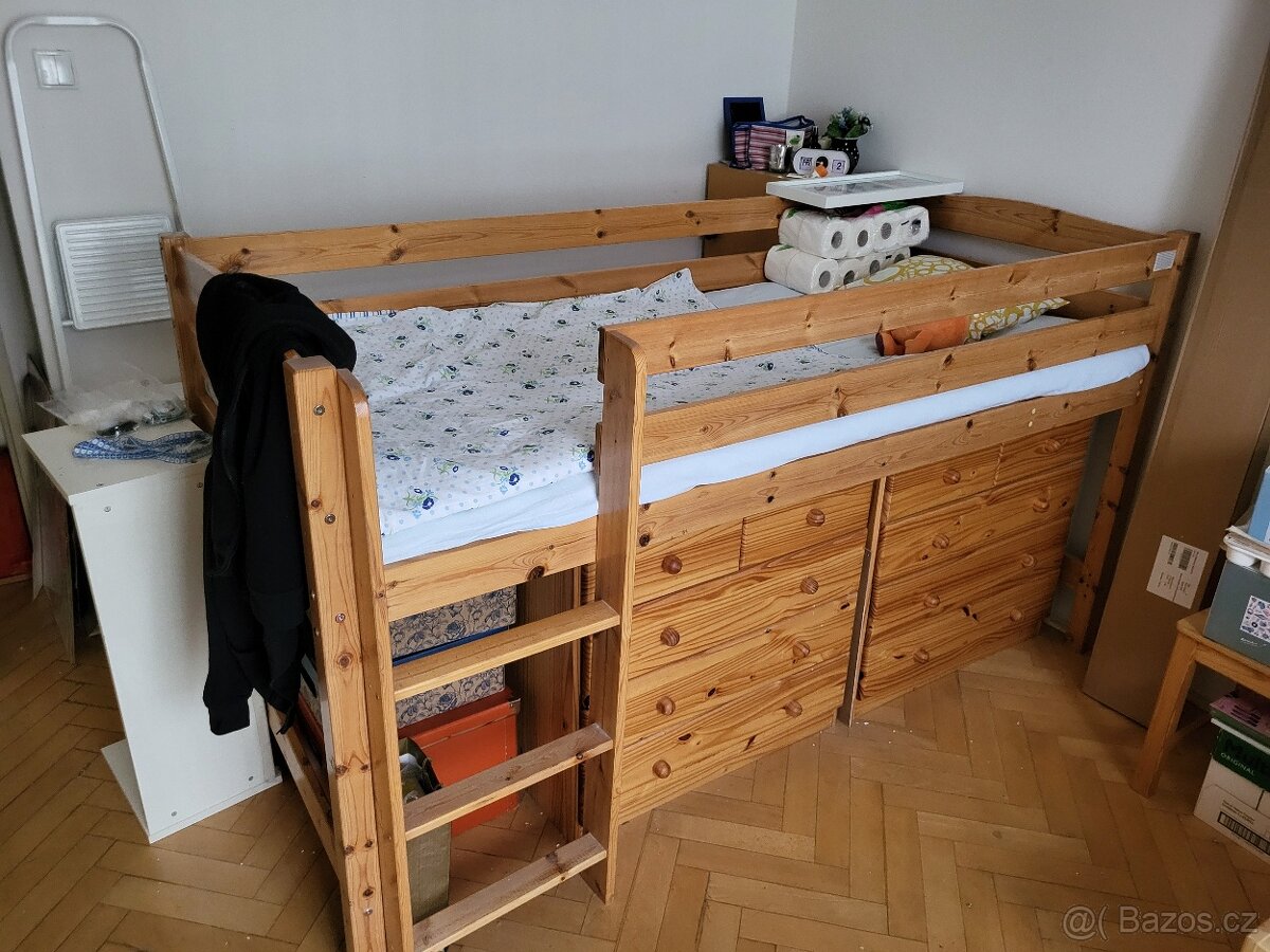Patrová postel (palanda) s úložným prostorem