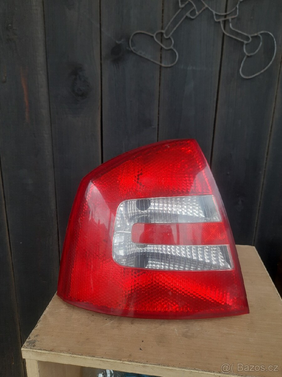 Levé zadní světlo Škoda Octavia II