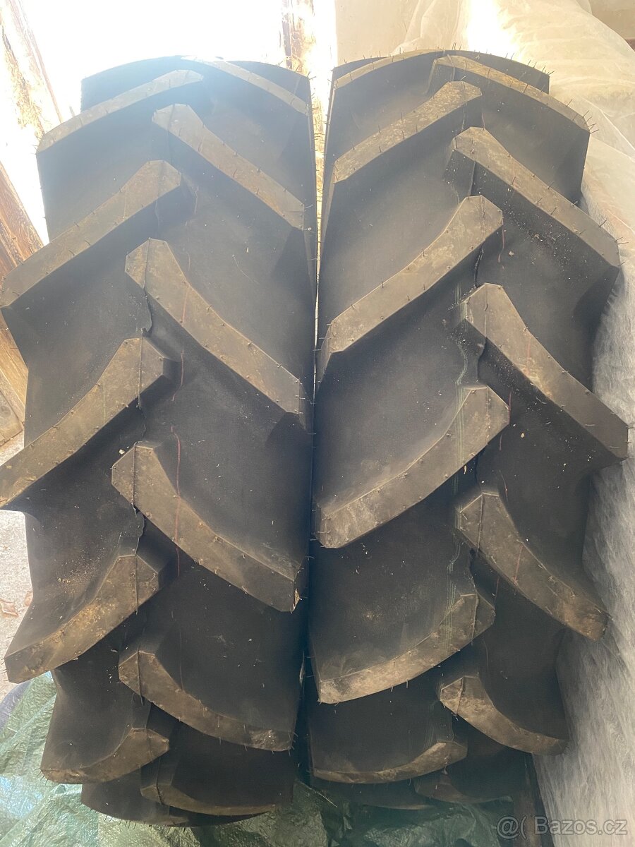 Pneumatiky Zetor 4011