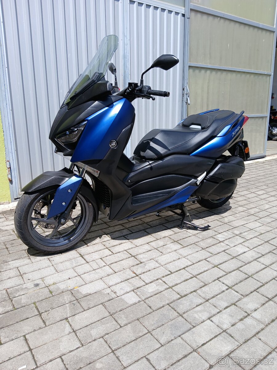 Yamaha x-max TOP