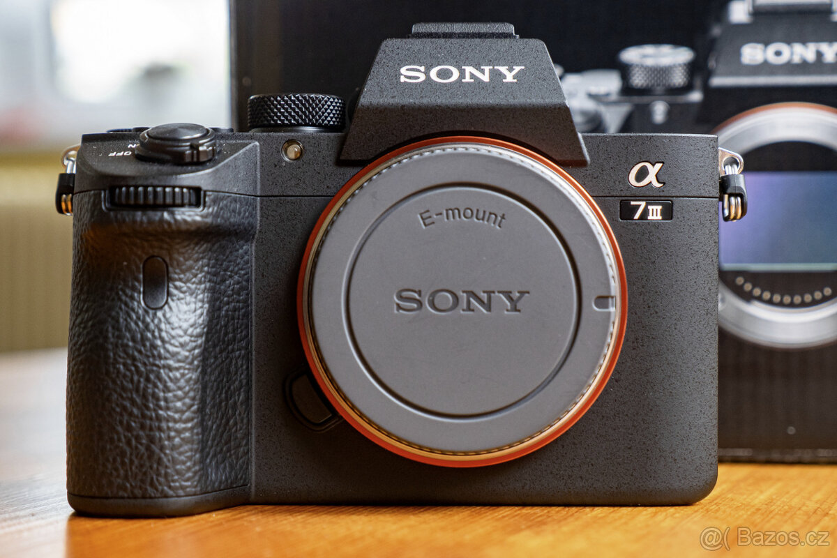 SONY A7 III
