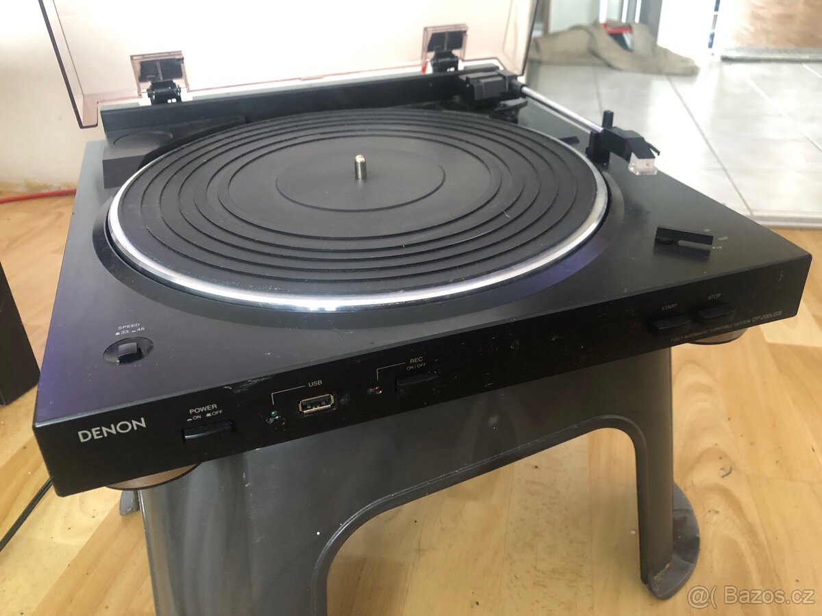 Gramofon DENON