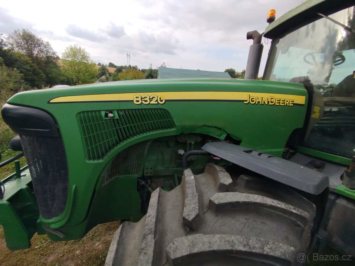 Traktor John Deere