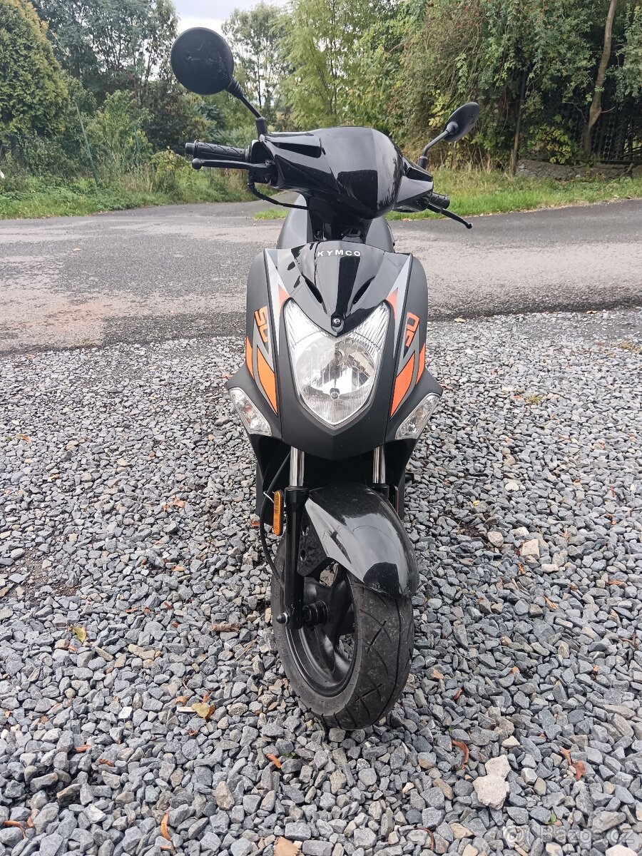 Scooter KYMCO agility 50 bez Řp