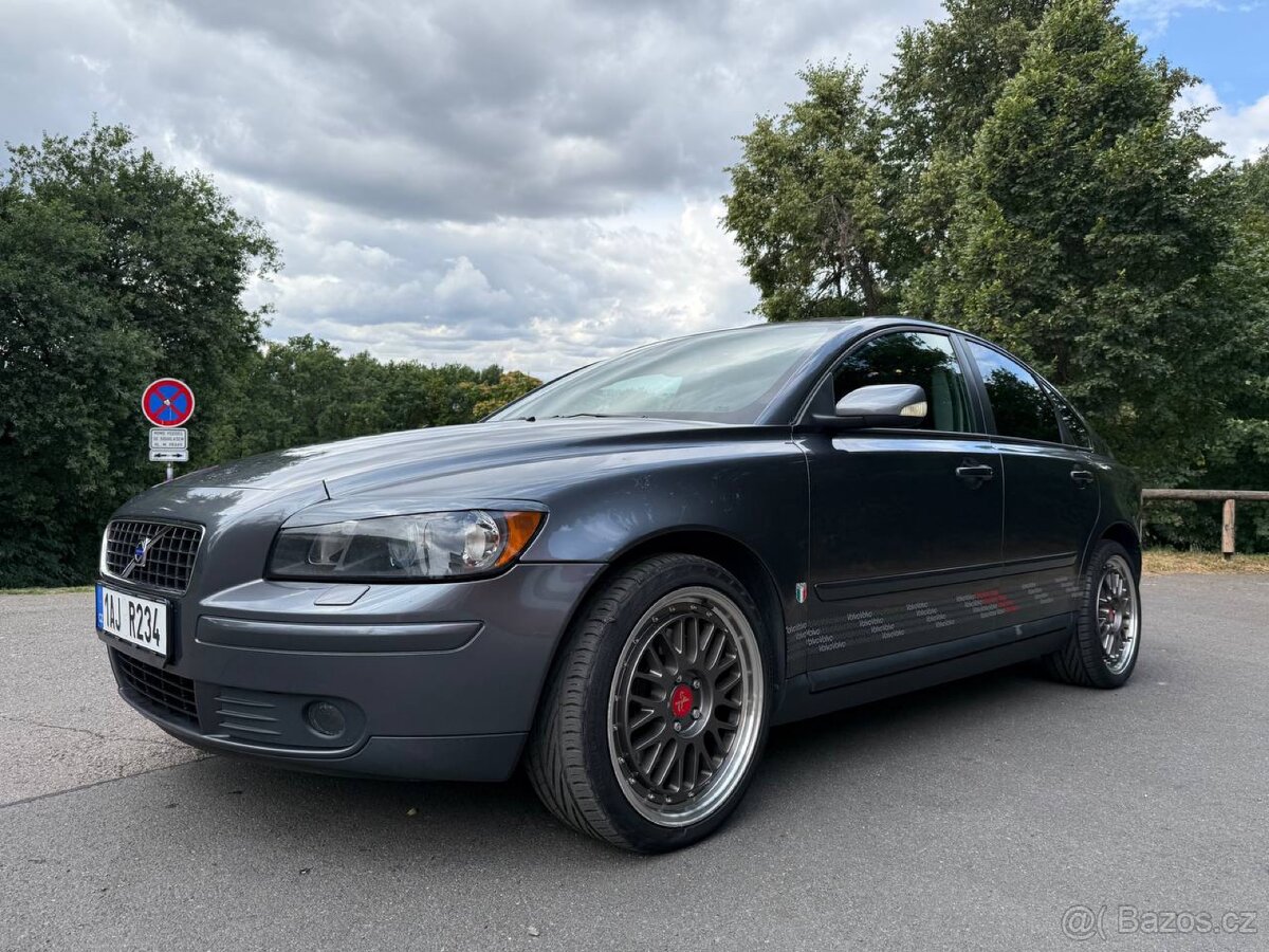 Volvo s40 t5
