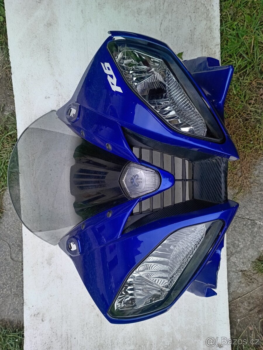 Yamaha R6 světlo rj11