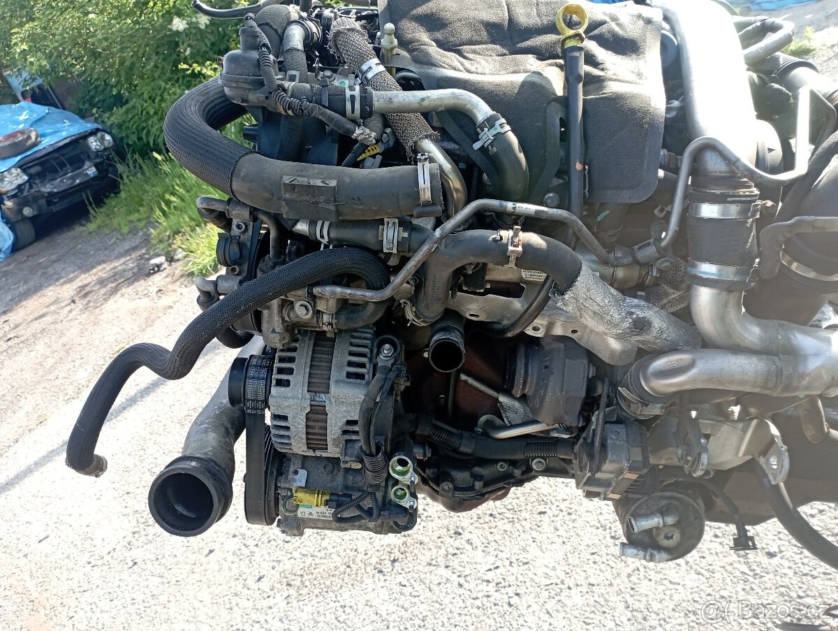 CITROEN C6 2,7HDI UHZ MOTOR s PŘEVODOVKOU 20GG07