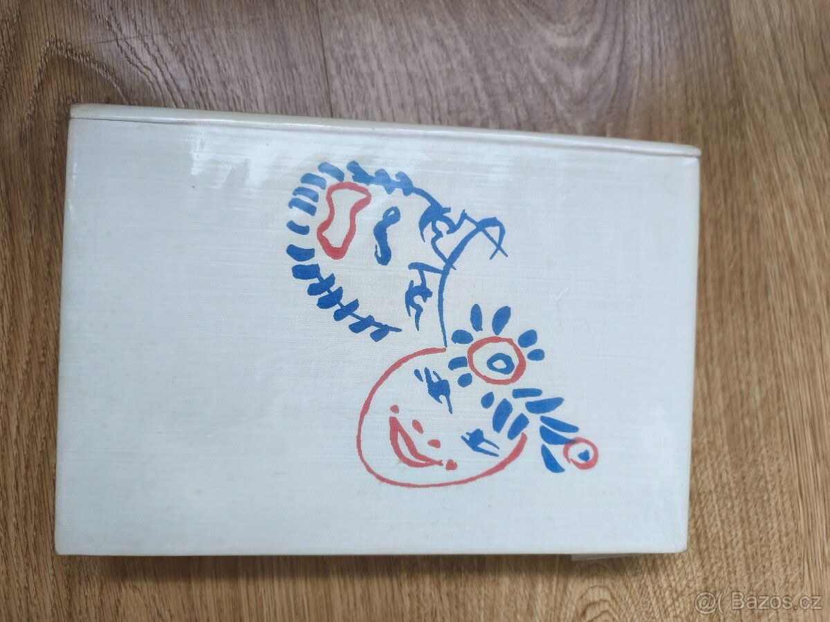 Z oříšku královny Mab