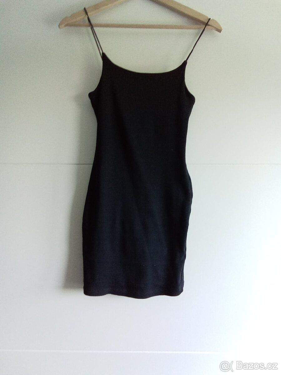 Šaty dívčí vel. 34