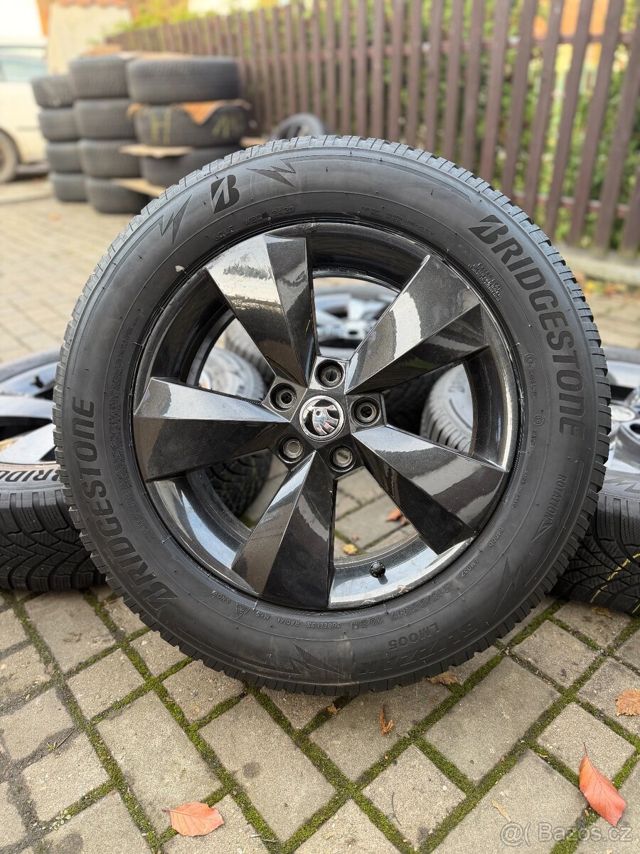 ORIGINÁL Alu Škoda NANUQ R17, 5x112 - ZIMNÍ PNEU