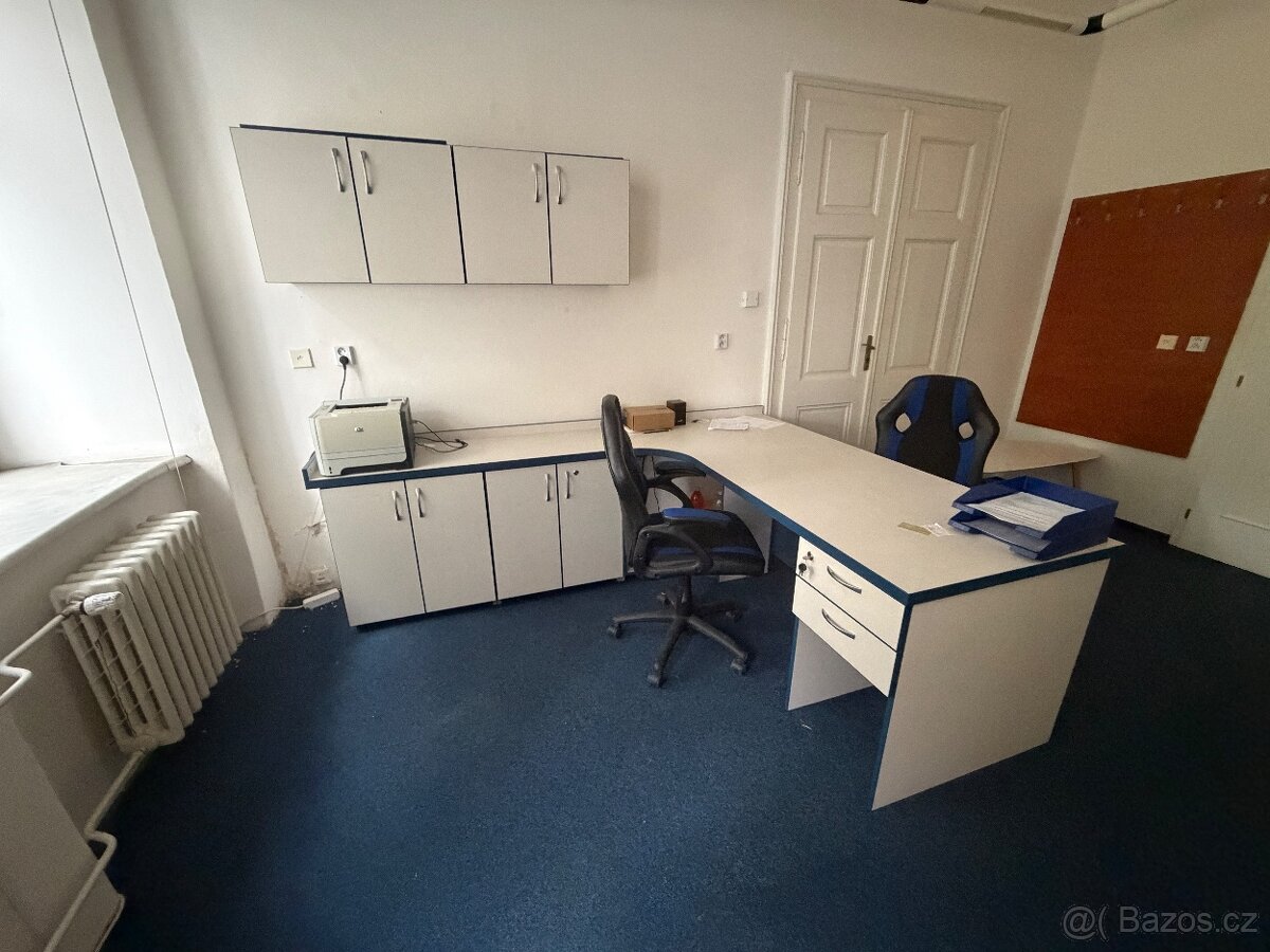 Kancelářský nábytek