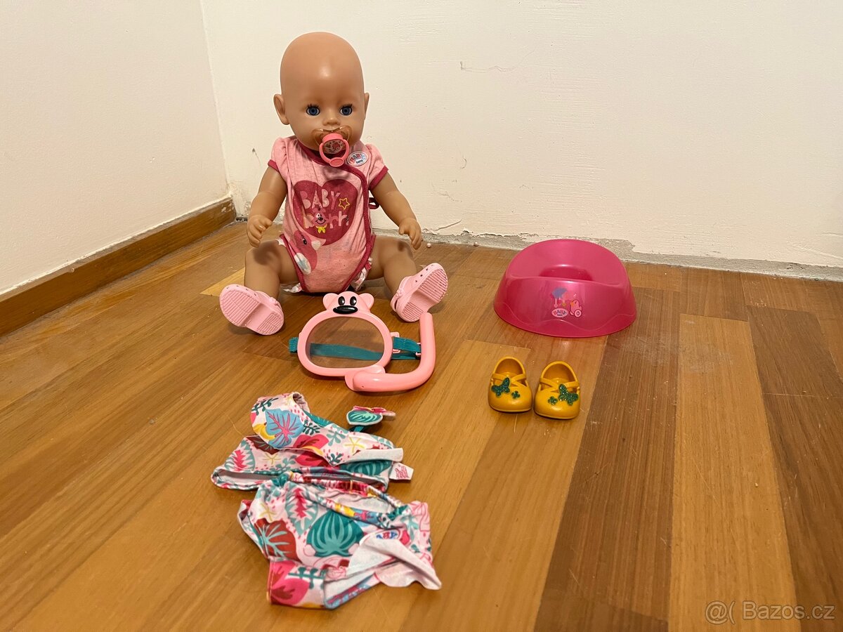 Baby Born holčička