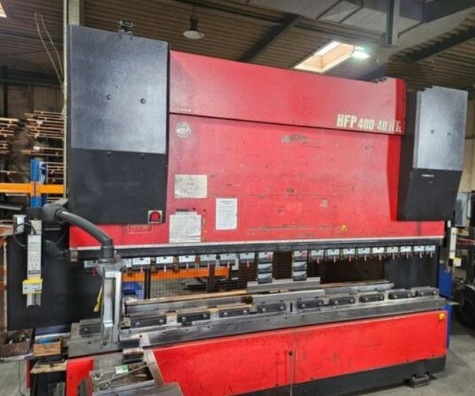 Lisy - ohraňovací AMADA 4100