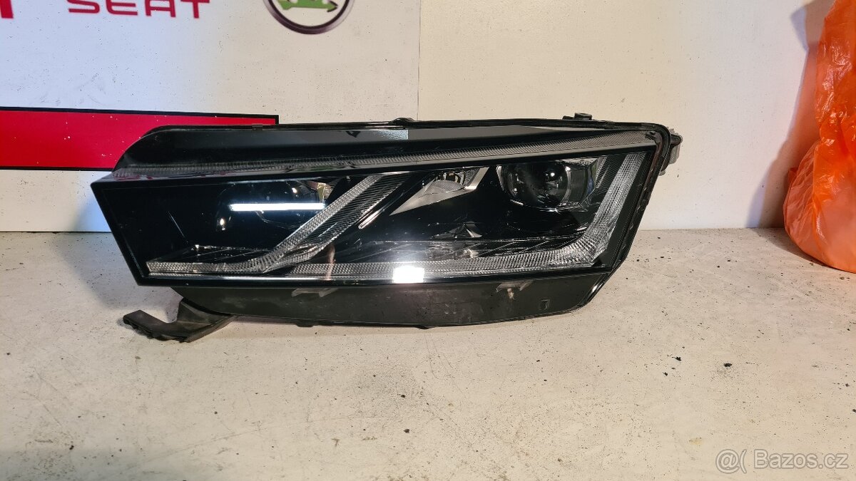 Škoda Octavia 4 matrix světlomet 5E4 941 015 A
