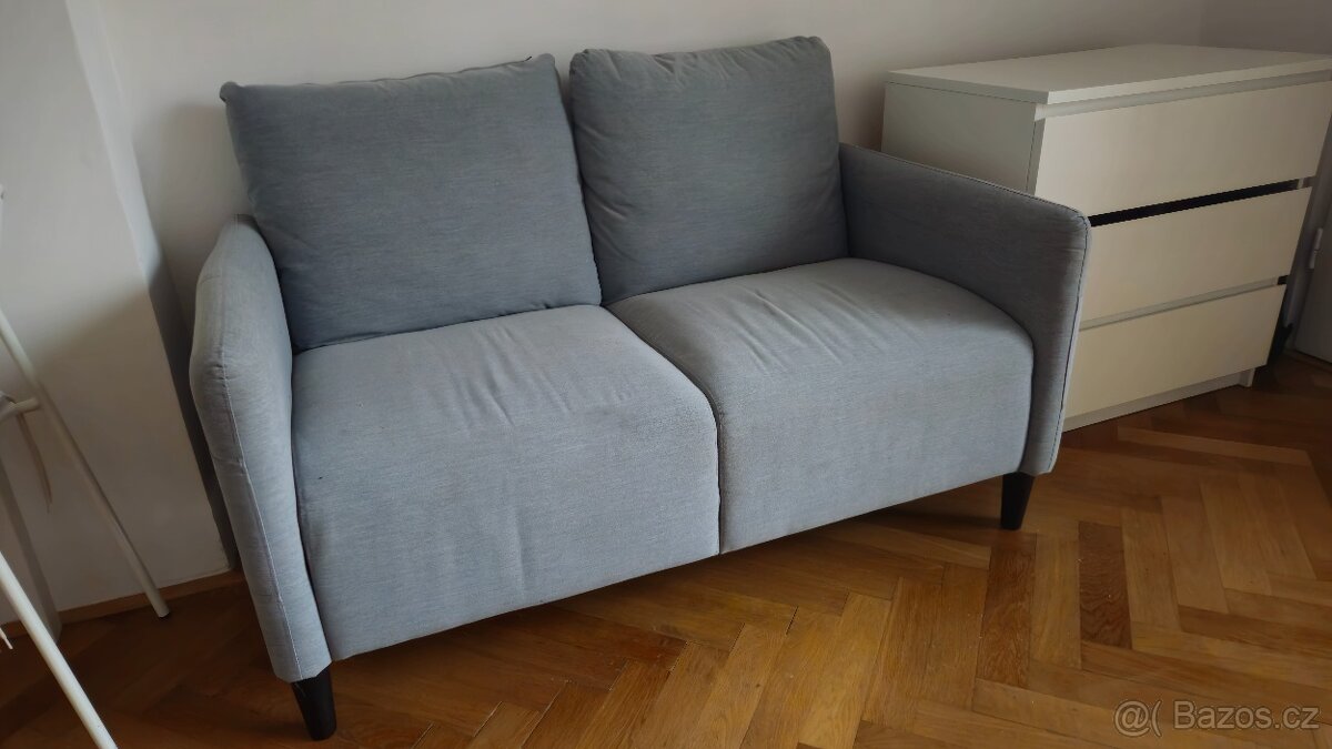 Pohovka Ikea GLOSTAD šedá