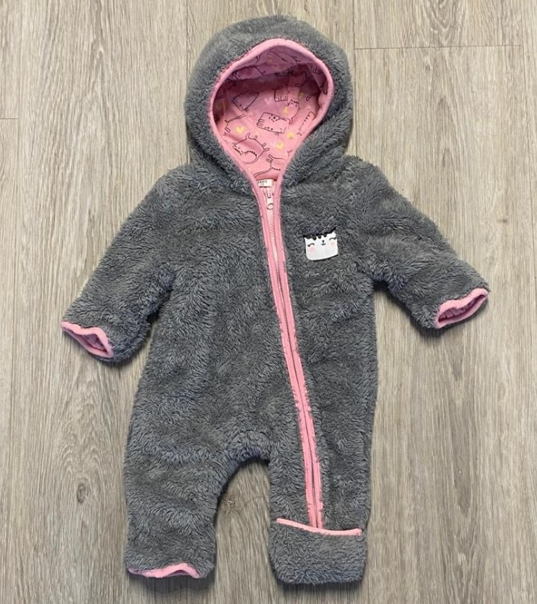 Zimní šedá kombinéza vel. 68