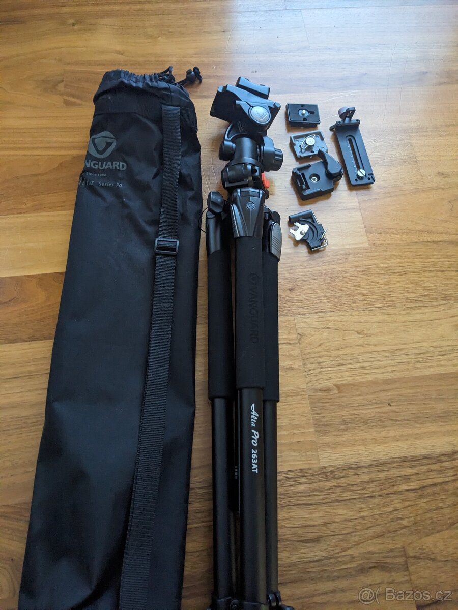 Kvalitní Stativ/Trojnožka Vanguard Alta Pro 263AP