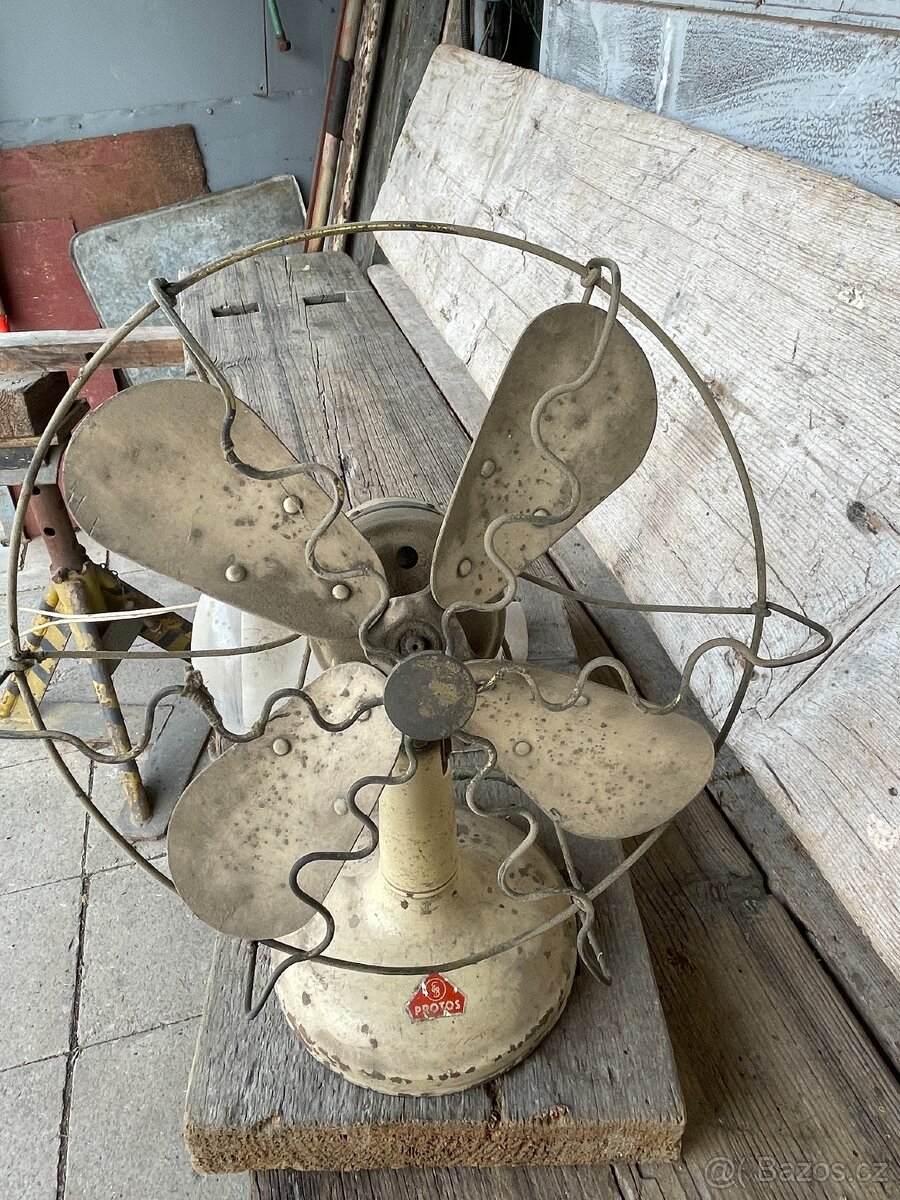 Starožitný stolní ventilátor