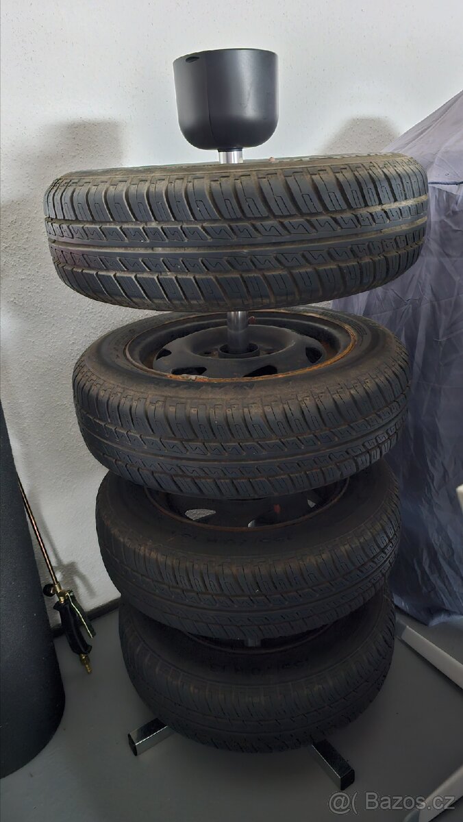Prodám sadu 4 ks 155/70 R13 75T (ET43,5)