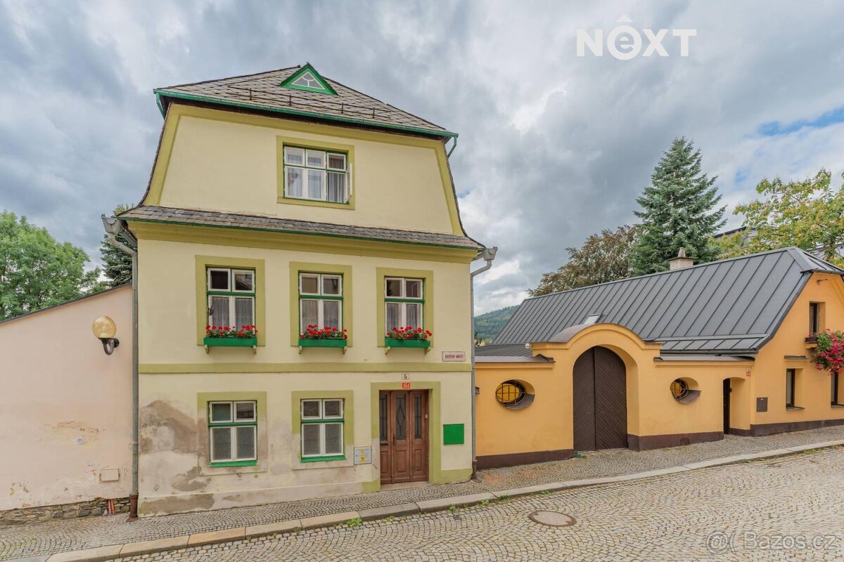Prodej Rodinný dům, 244㎡