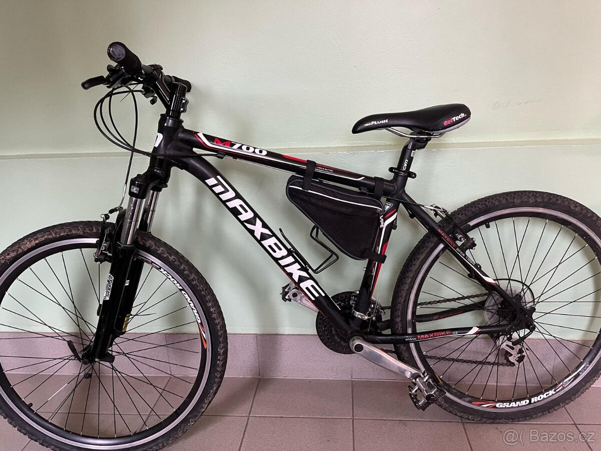 MAXBIKE M700 kolo