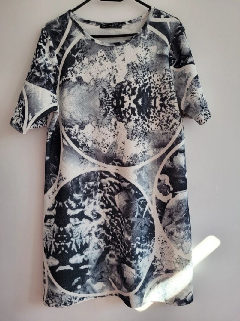 Krásné šaty Atmosphere vel.46/XXL