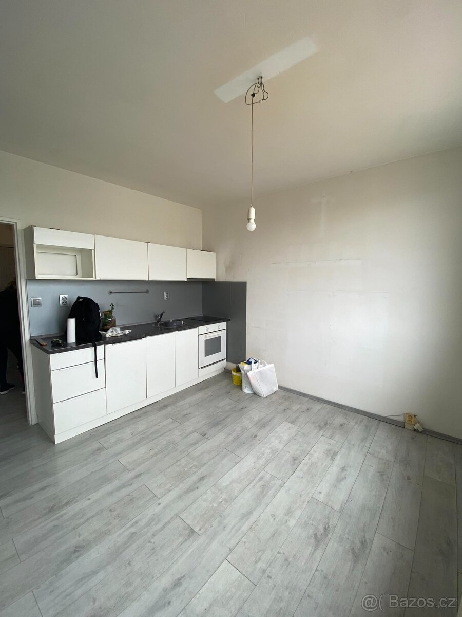 Prodej bytu 38,3m² 2kk - Praha Libuš