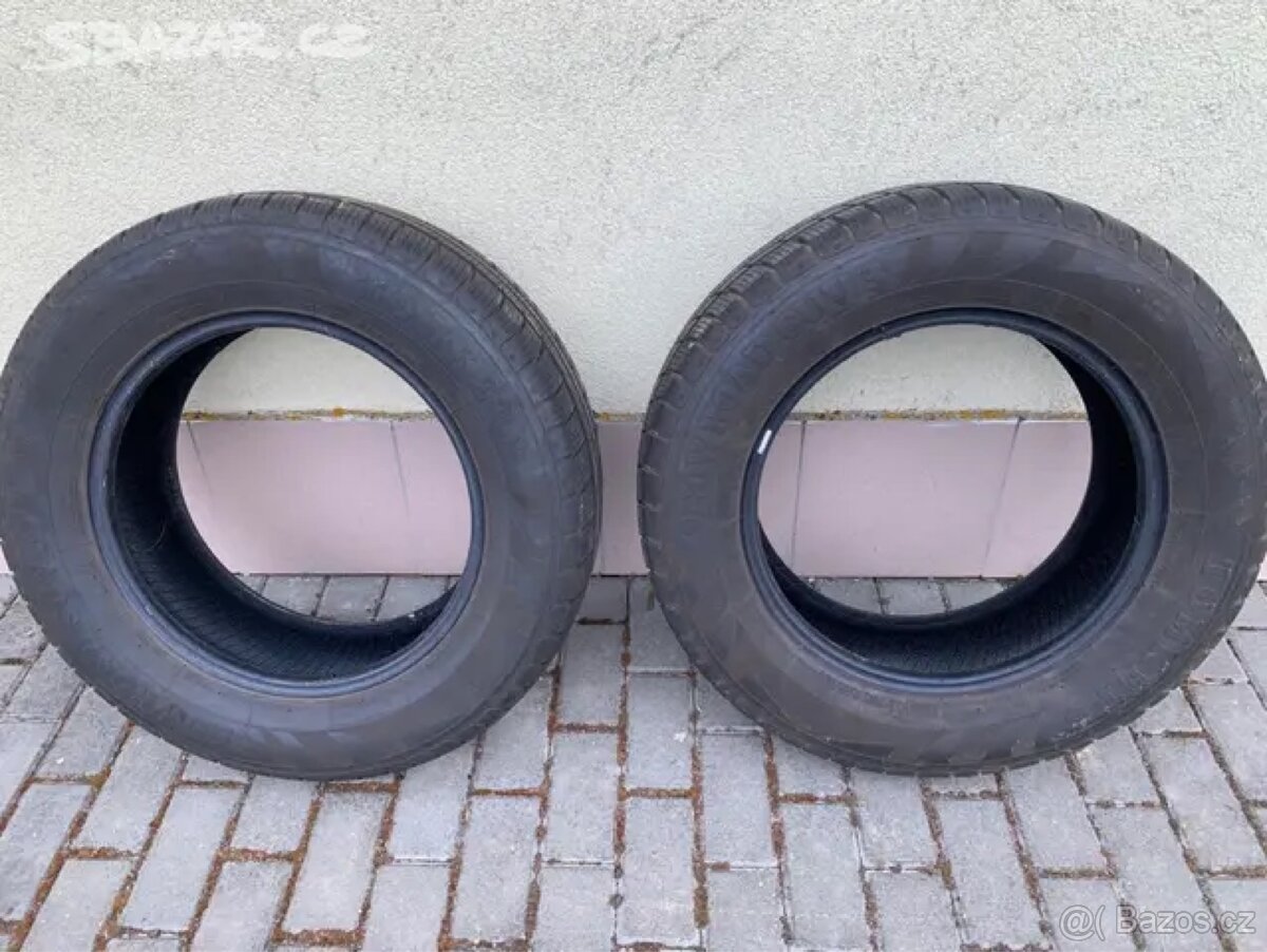 Prodám 2 x zimní pneu Tomket SUV
