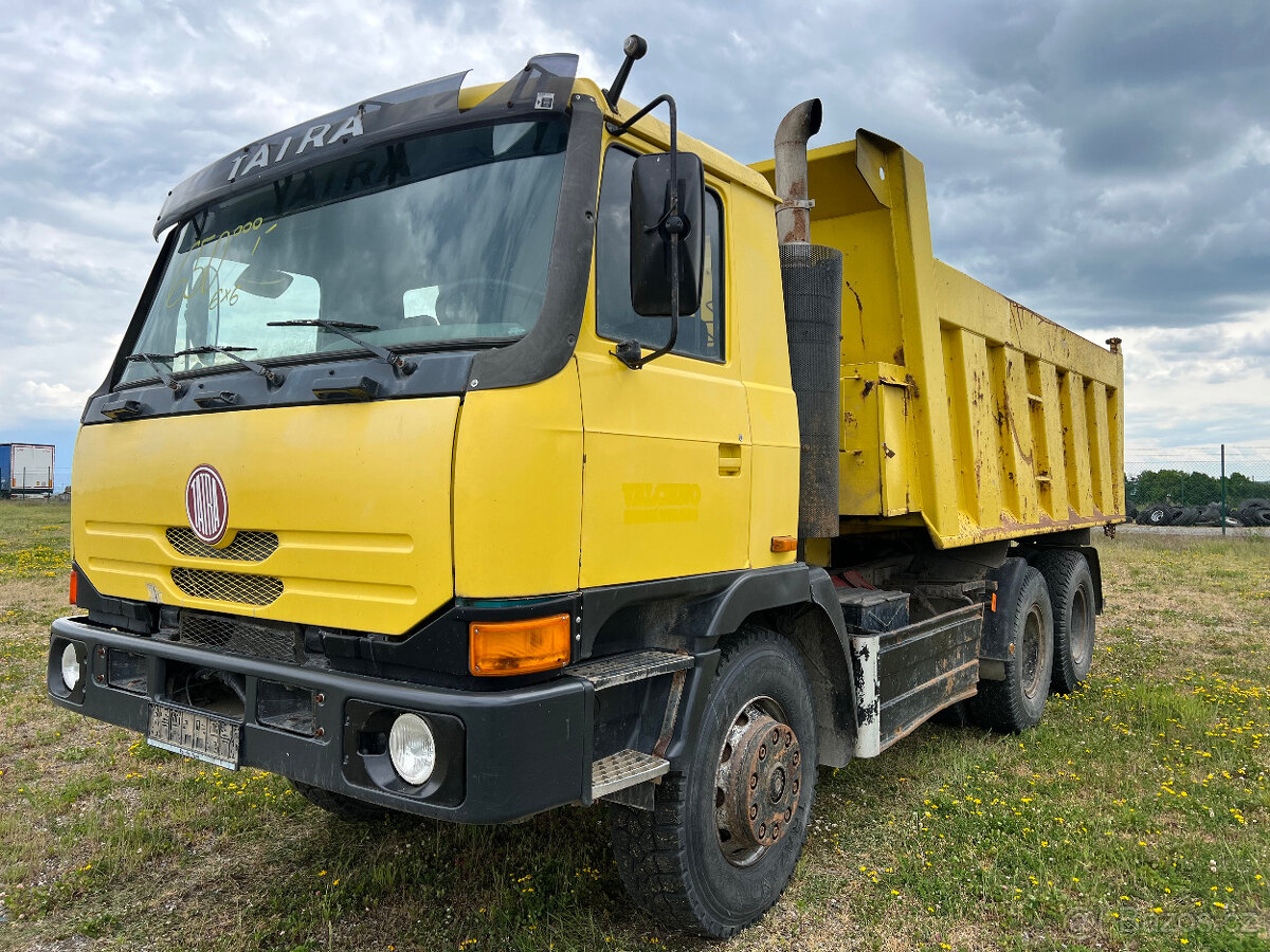 SKLÁPĚČ TATRA T 815 TERNO S1 6x6,2001