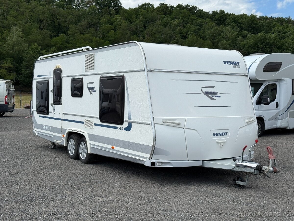 Fend 590 Diamand VIP edition, klimatizace, solární panel