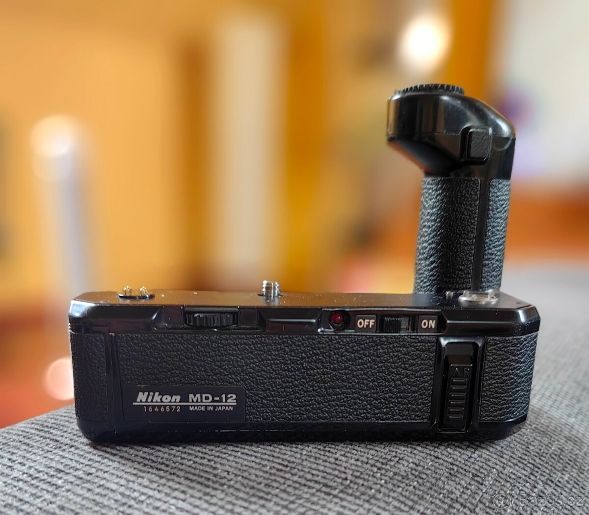 Nikon MD-12