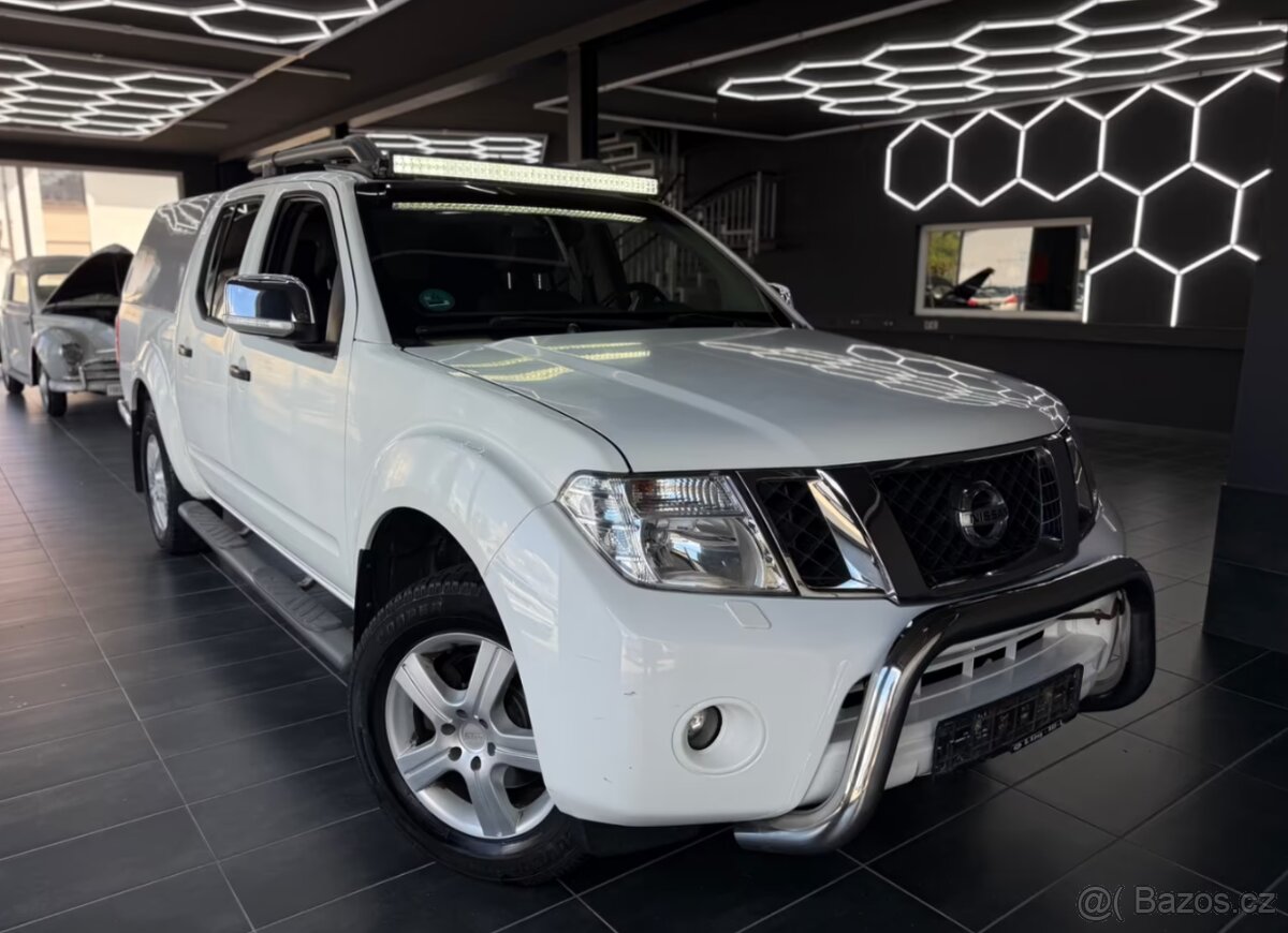 Nissan Navara 2,5DCi Double Cab LE 140kw