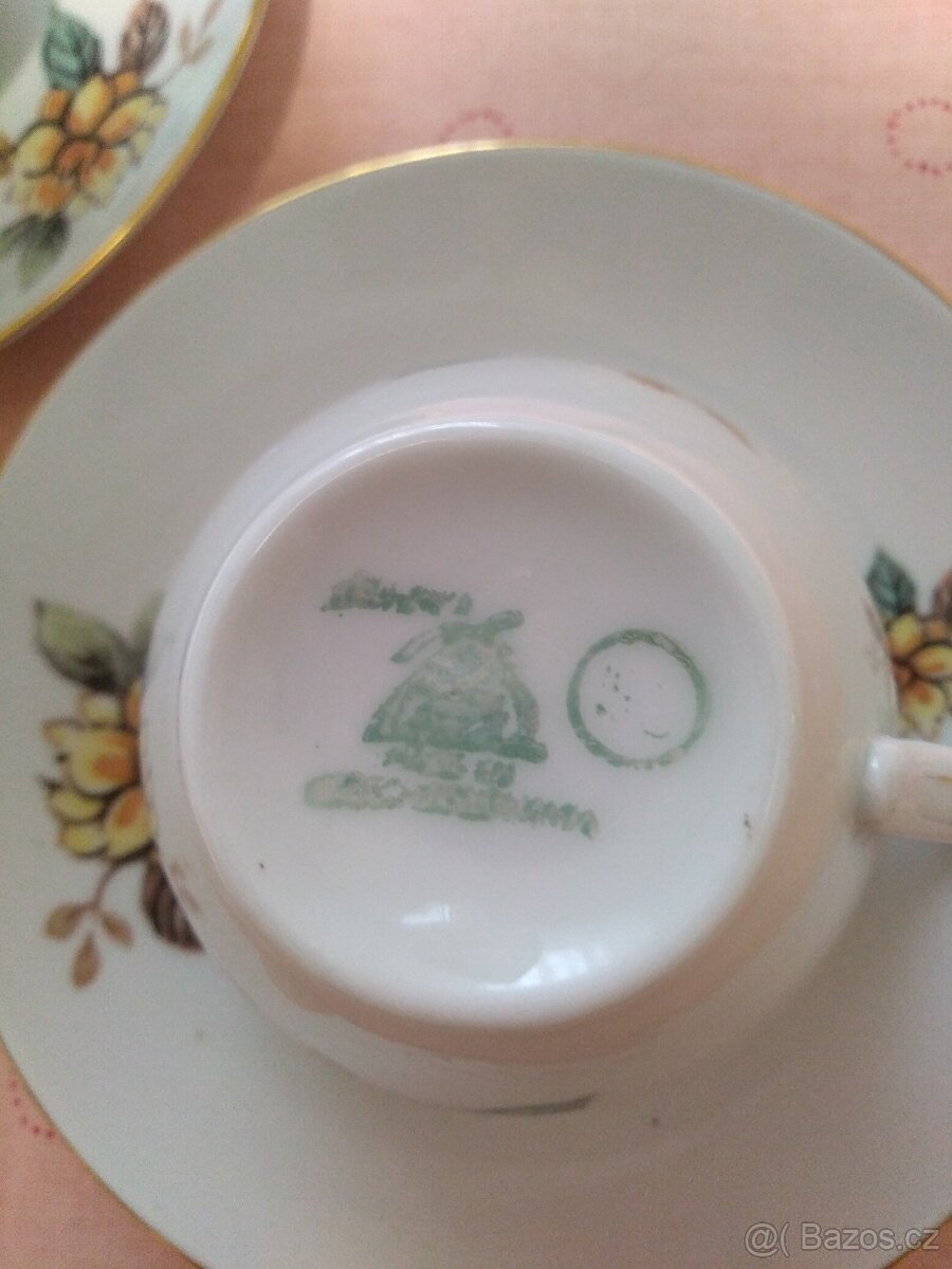 Porcelánová kávová sada