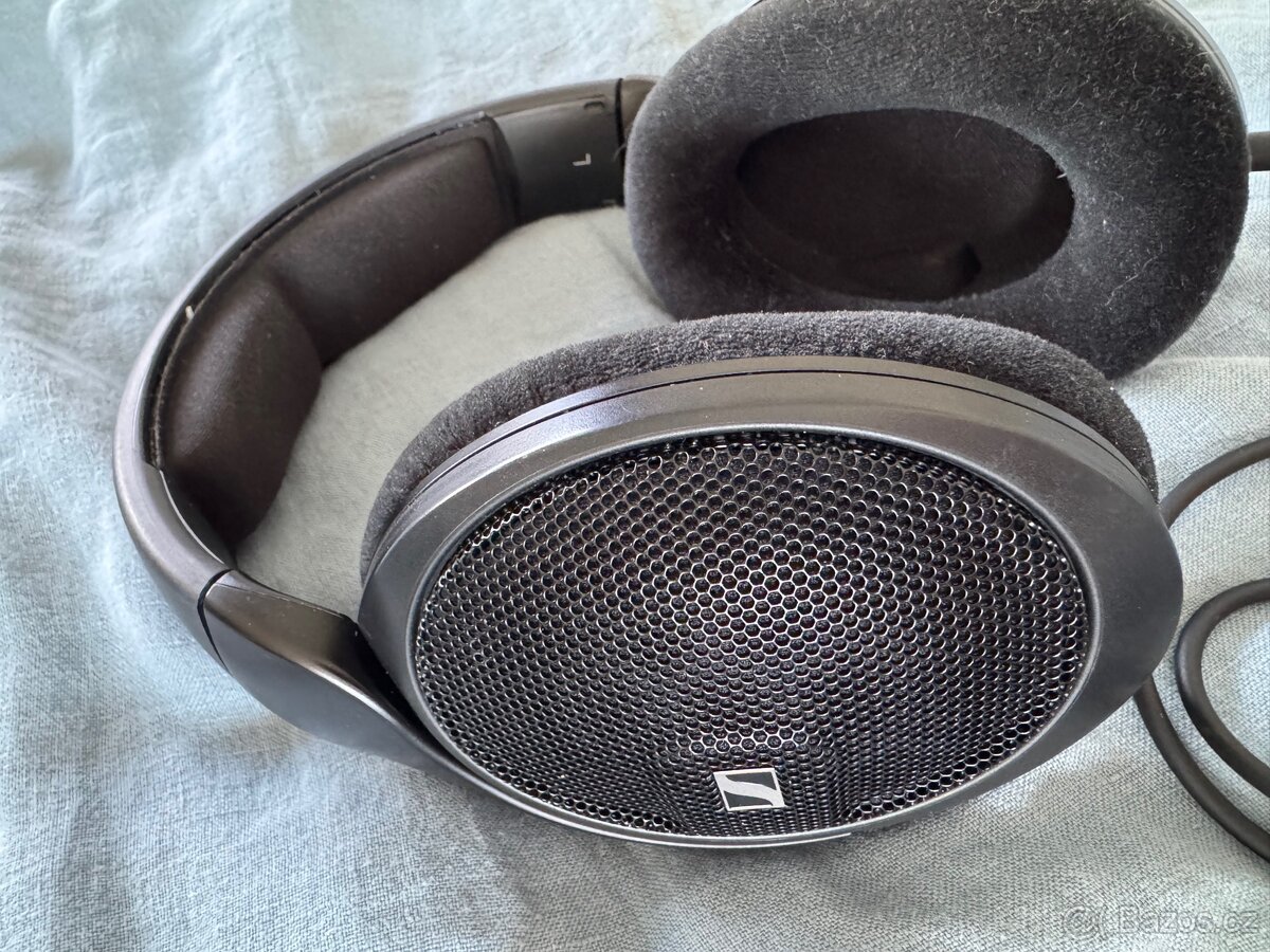 Sennheiser HD560s
