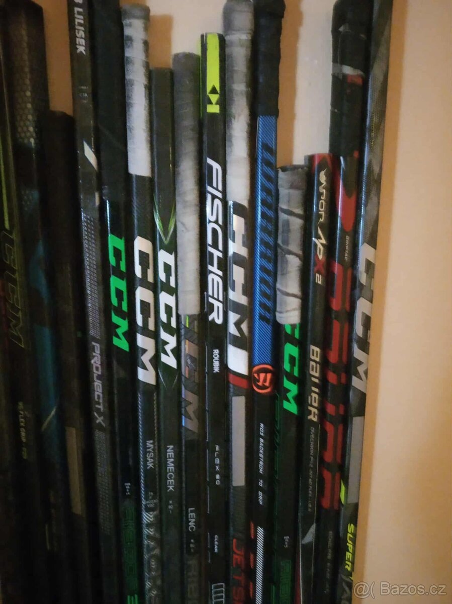 Hokejky - hrané, sběratelské, repasované