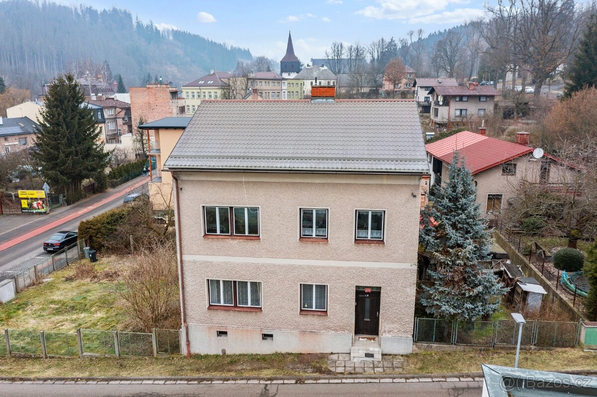 Vícegenerační dům Hronov