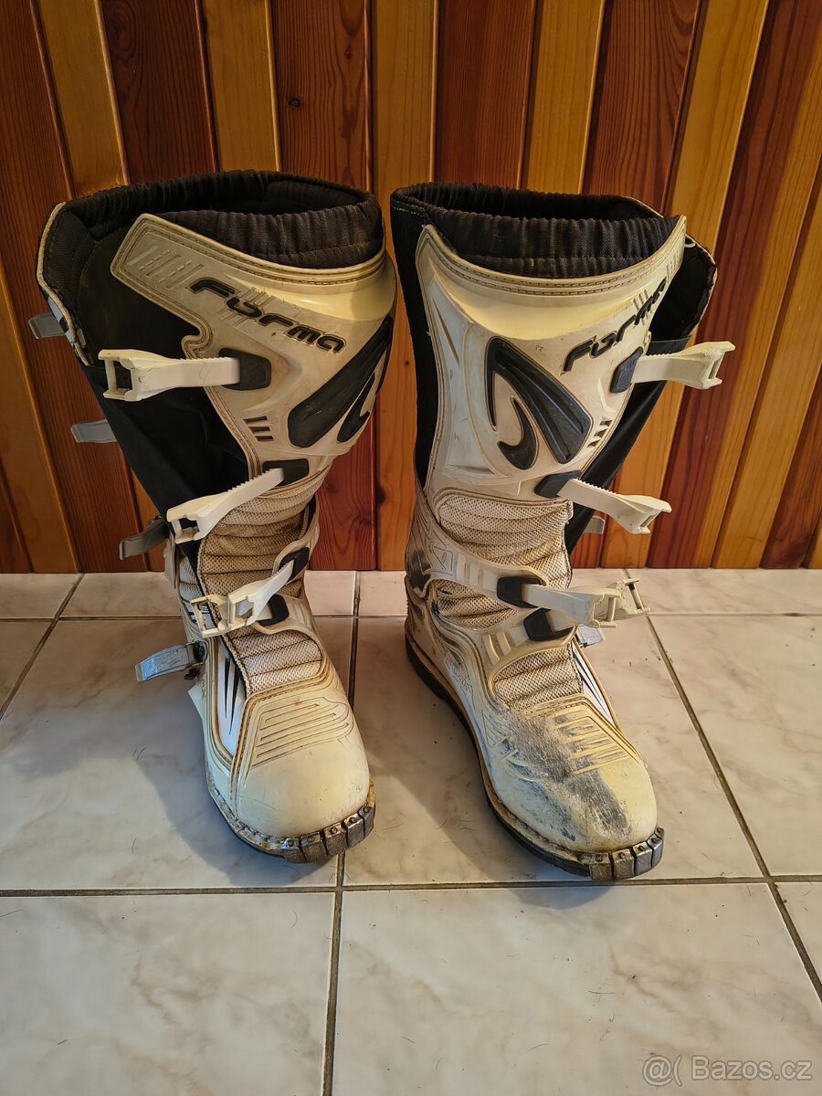 MX boty Forma