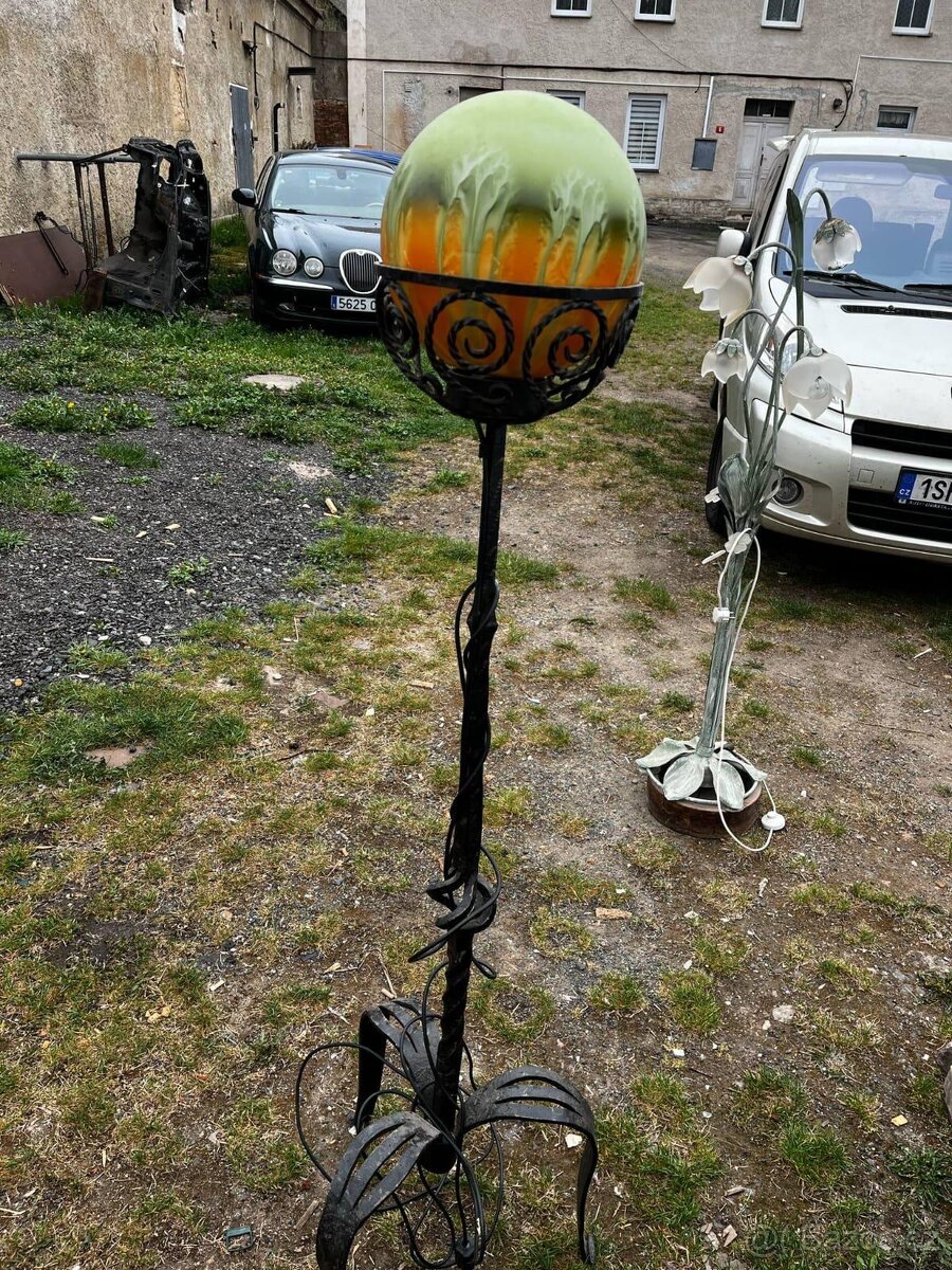Retro Kovova lampa