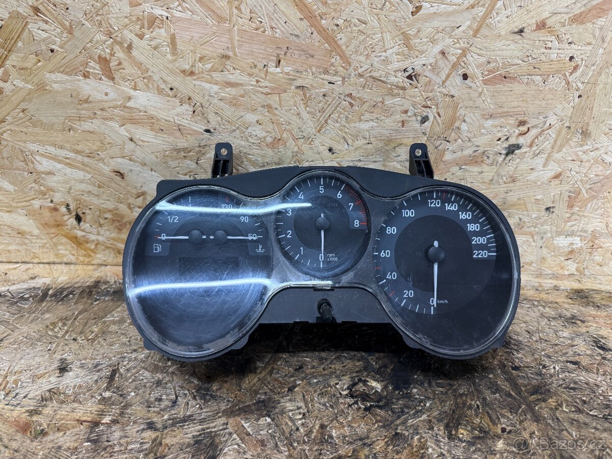 PŘÍSTROJOVÁ DESKA SEAT LEON MK2 1.6 75KW 1P0920823E